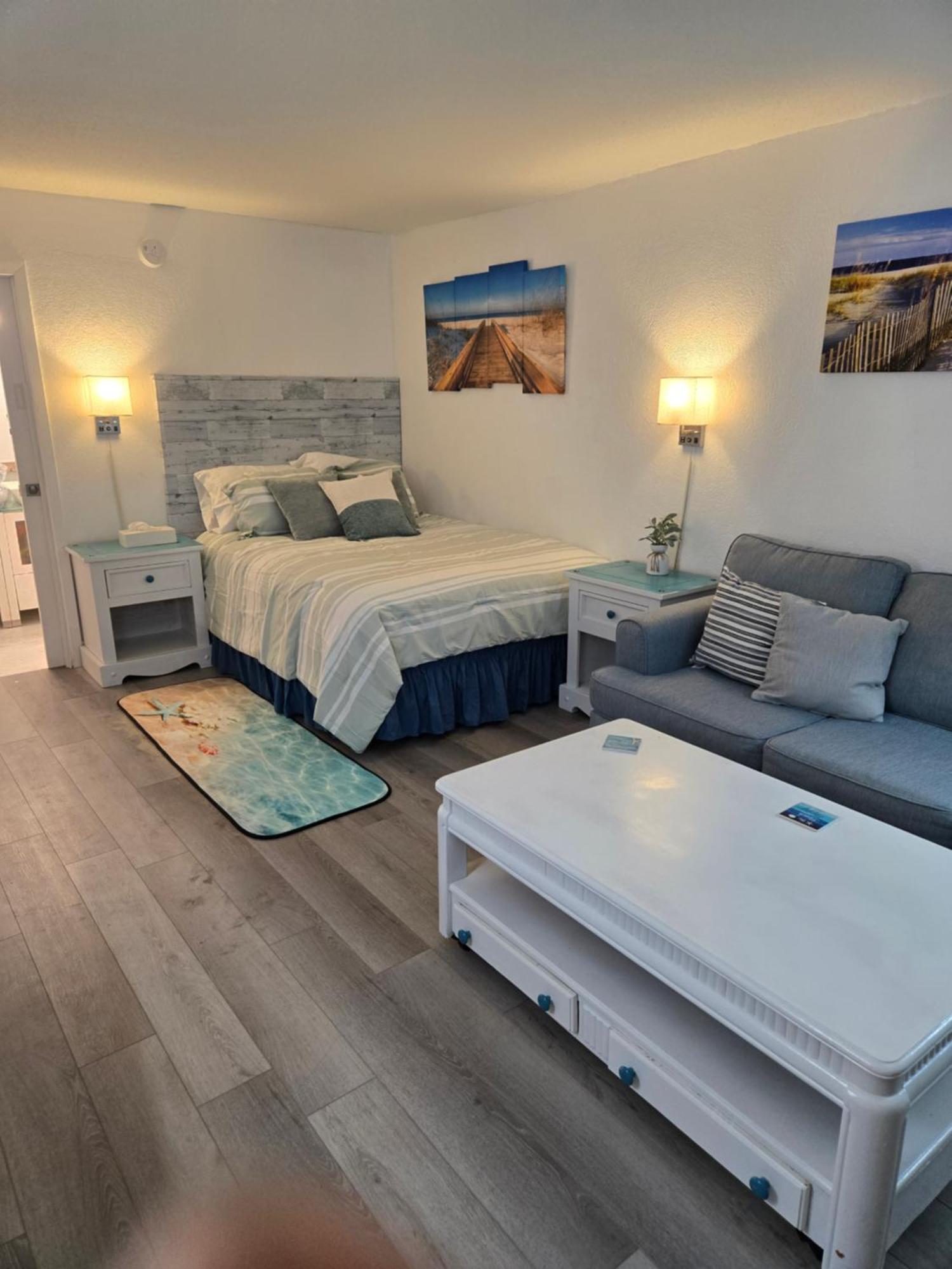 Getaway At The Marina Aparthotel South Bradenton Bagian luar foto