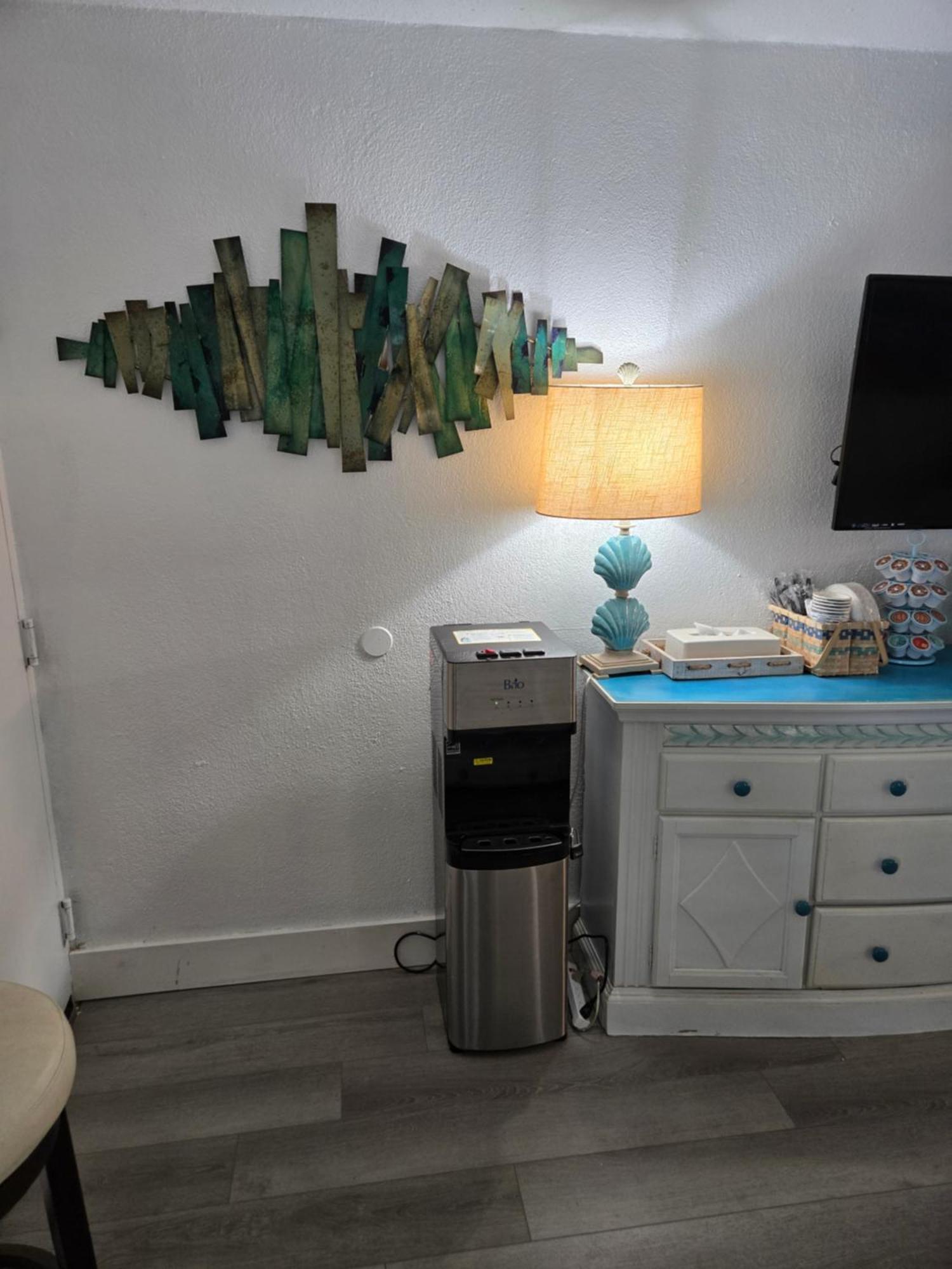 Getaway At The Marina Aparthotel South Bradenton Bagian luar foto